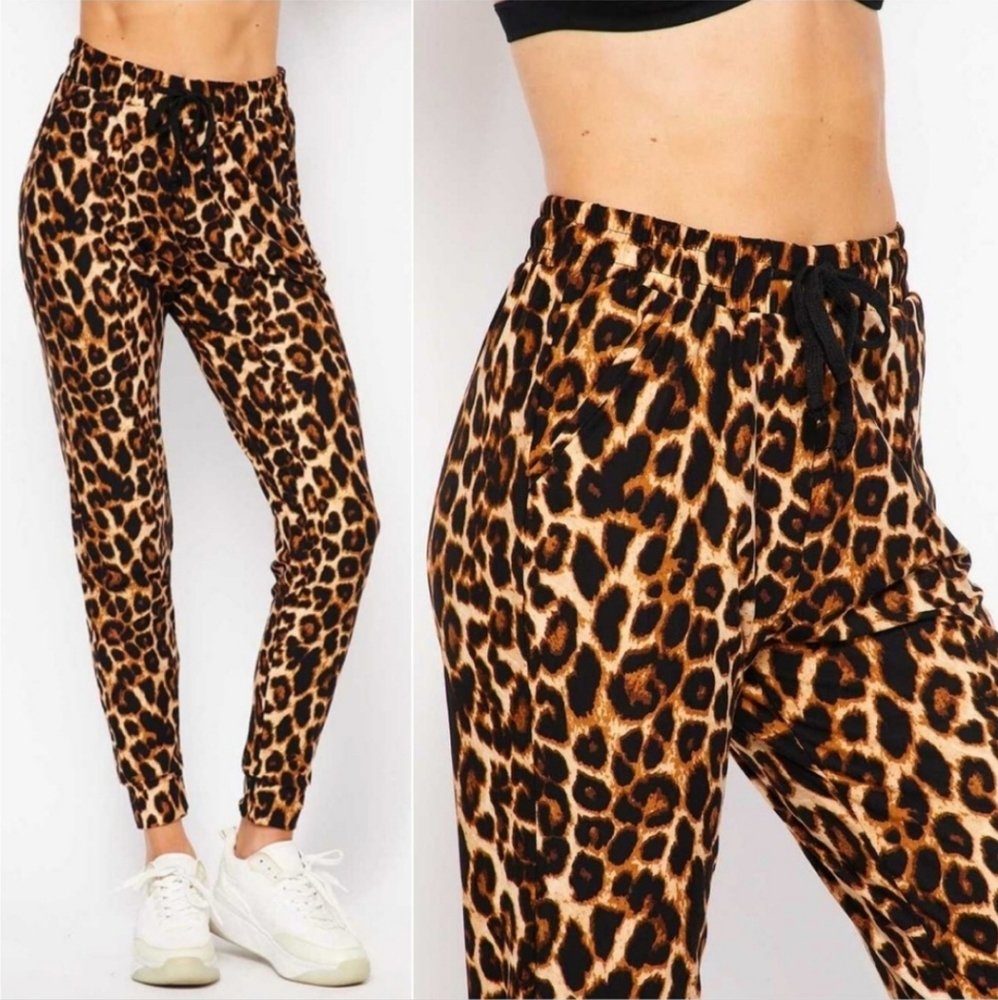 Amazing Buttery soft milk silk leopard casual womens Fall day joggers - Picture 2 of 4